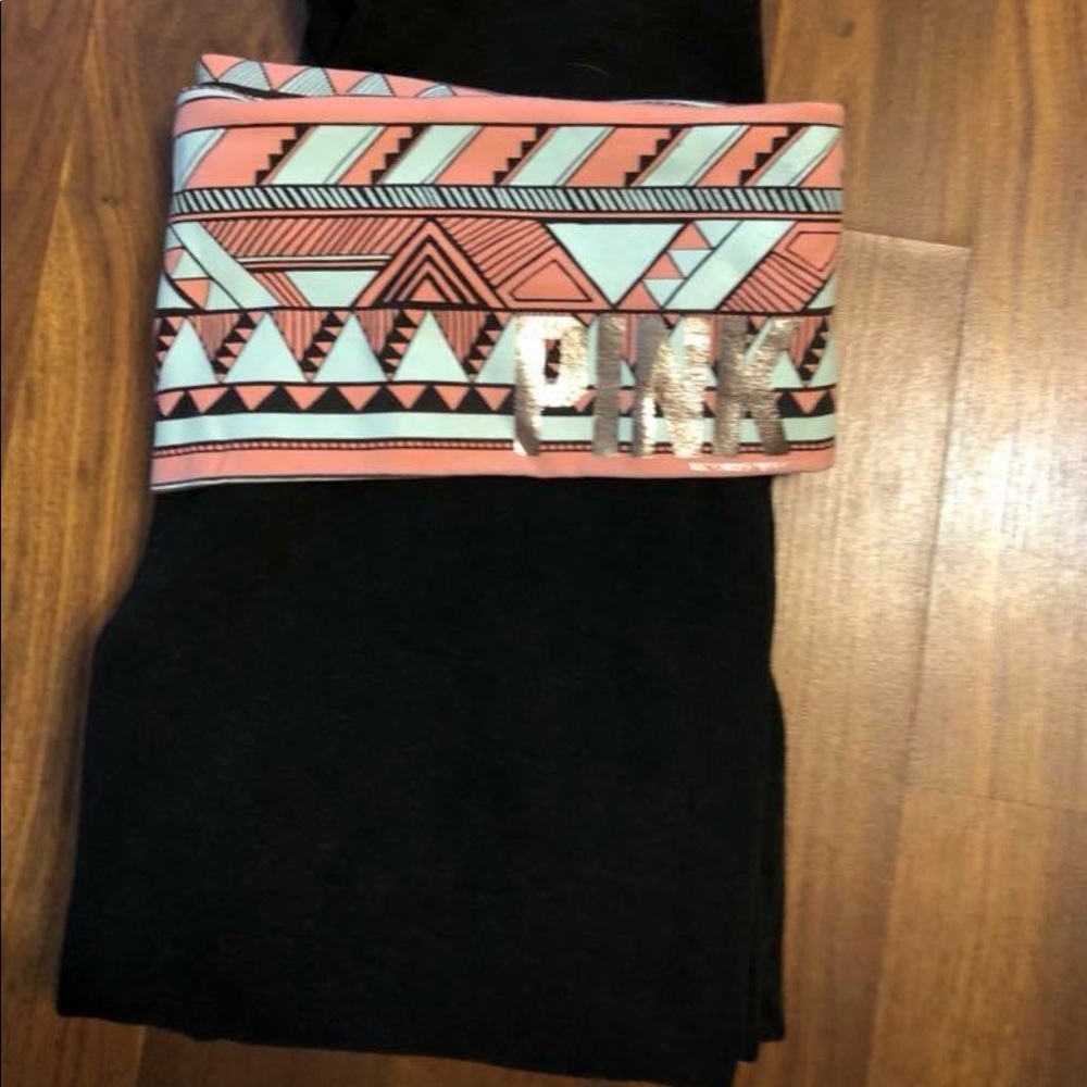 Love pink Capri yoga pants